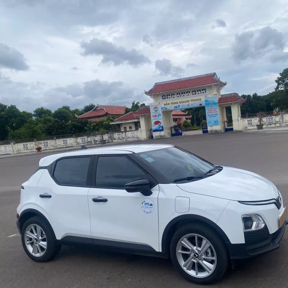 Xe 16 chỗ